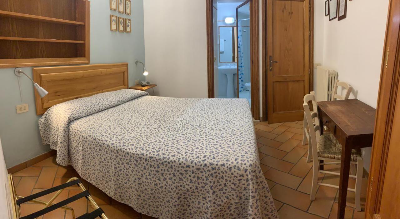 Agriturismo Il Castello Ασίζη Εξωτερικό φωτογραφία
