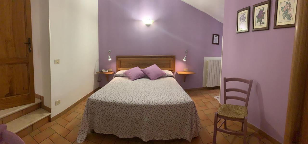Agriturismo Il Castello Ασίζη Εξωτερικό φωτογραφία