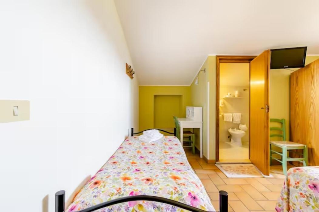Agriturismo Il Castello Ασίζη Εξωτερικό φωτογραφία