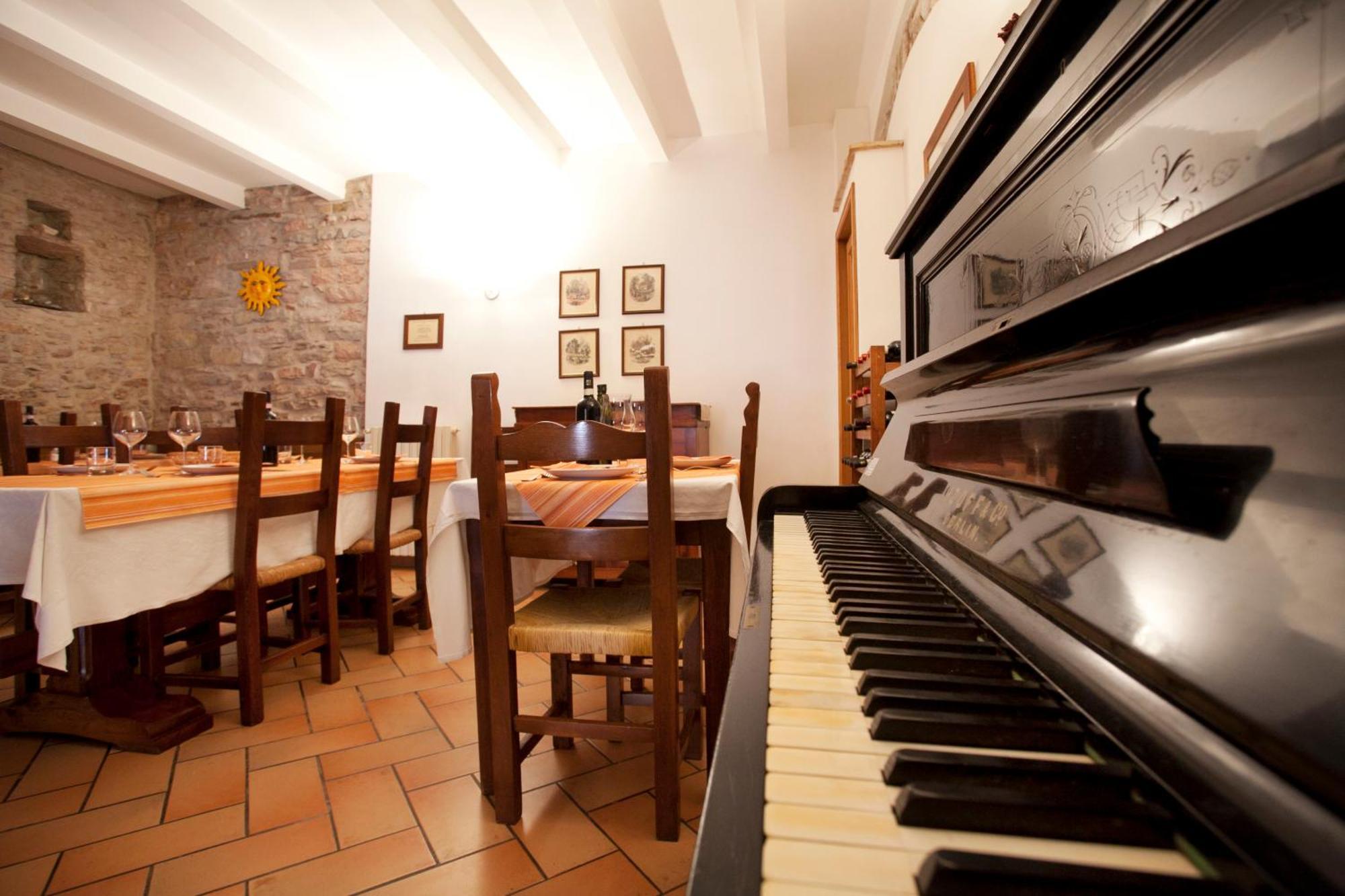 Agriturismo Il Castello Ασίζη Εξωτερικό φωτογραφία