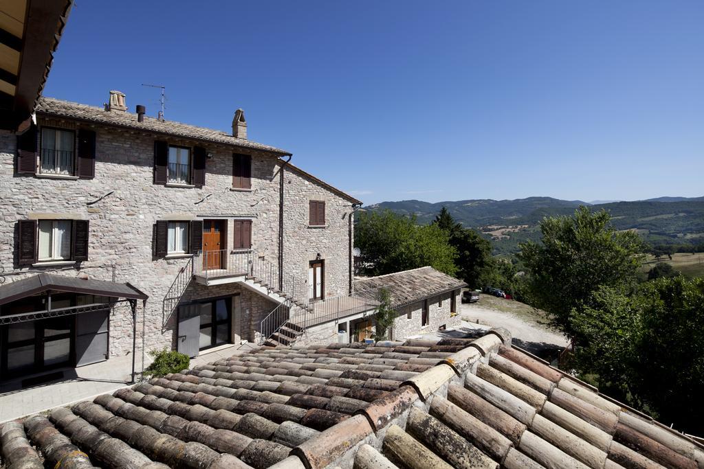 Agriturismo Il Castello Ασίζη Εξωτερικό φωτογραφία